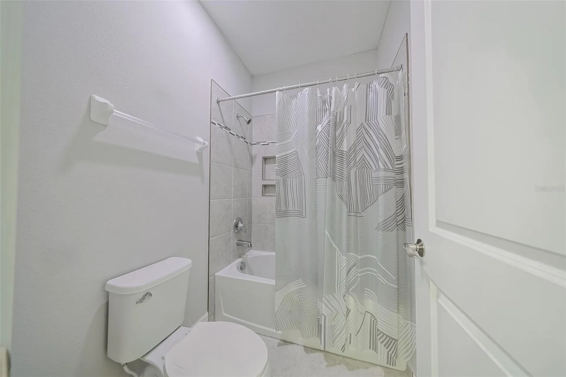 130 Azul Drive Seffner FL 33584