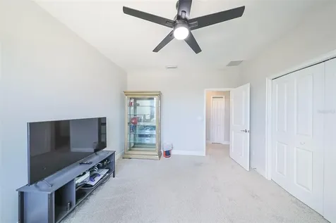 130 Azul Drive Seffner FL 33584