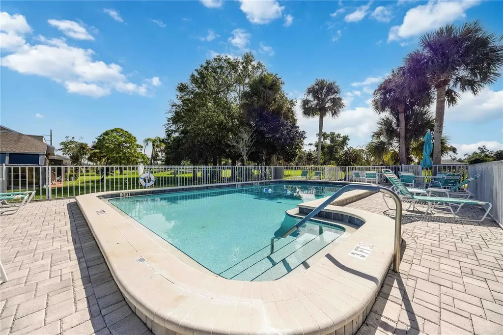 2767 Horseshoe Court Sarasota FL 34235