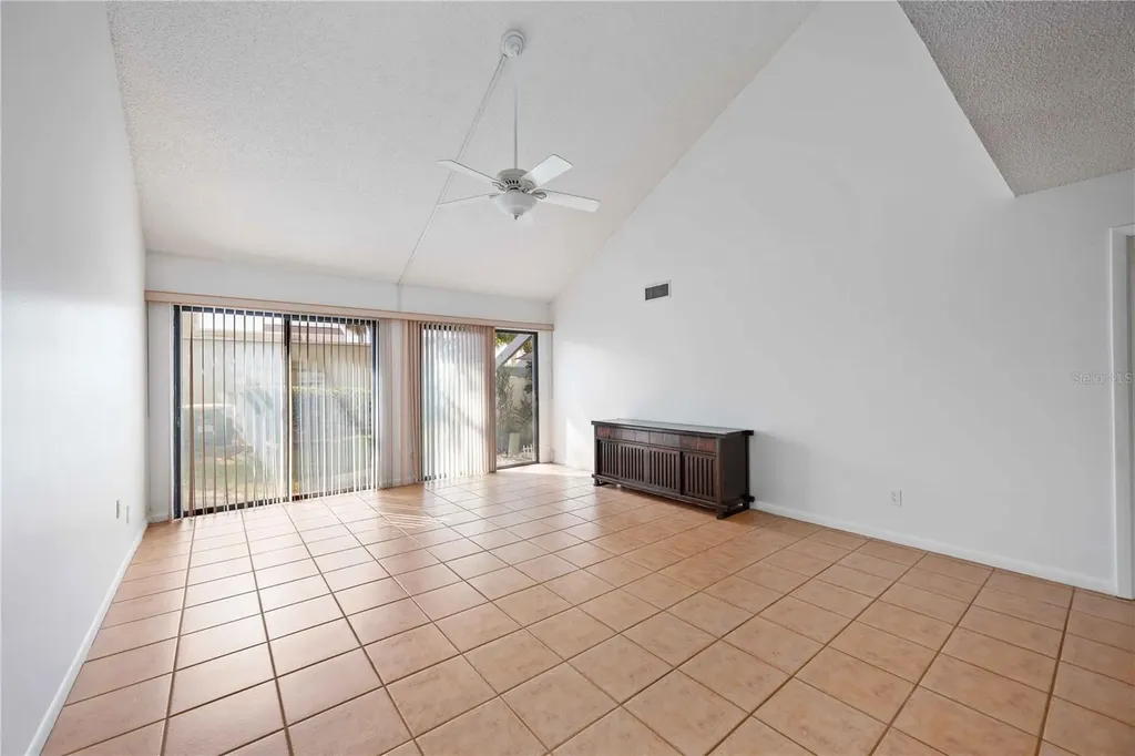 2767 Horseshoe Court Sarasota FL 34235