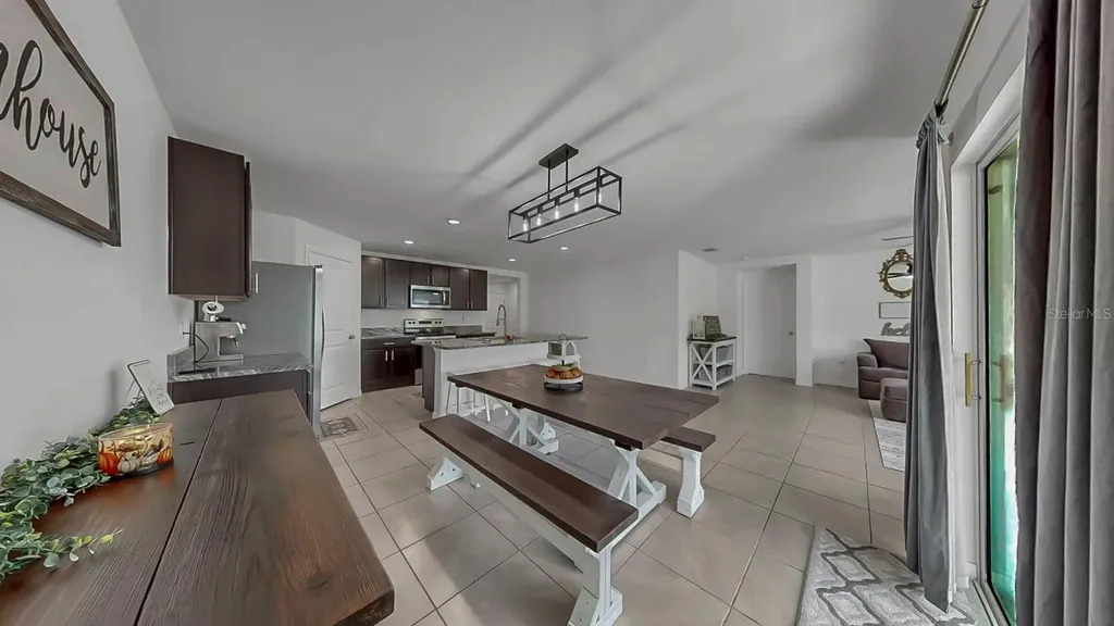 3281 Silver Date Drive Wimauma FL 33598