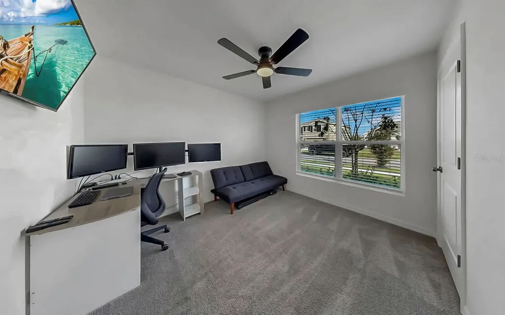 3281 Silver Date Drive Wimauma FL 33598