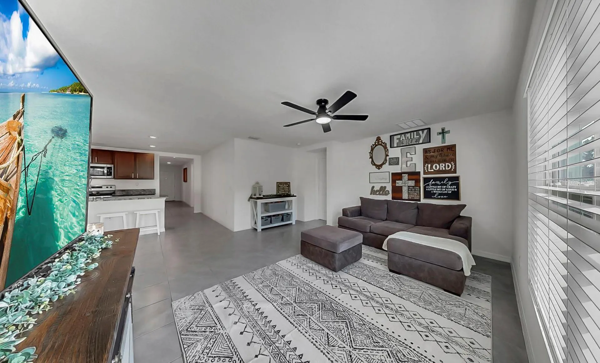 3281 Silver Date Drive Wimauma FL 33598