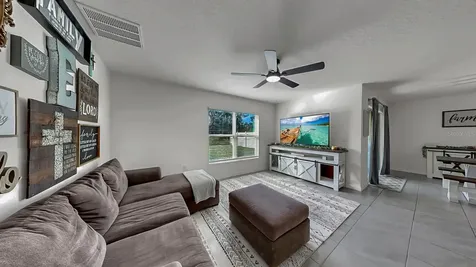 3281 Silver Date Drive Wimauma FL 33598