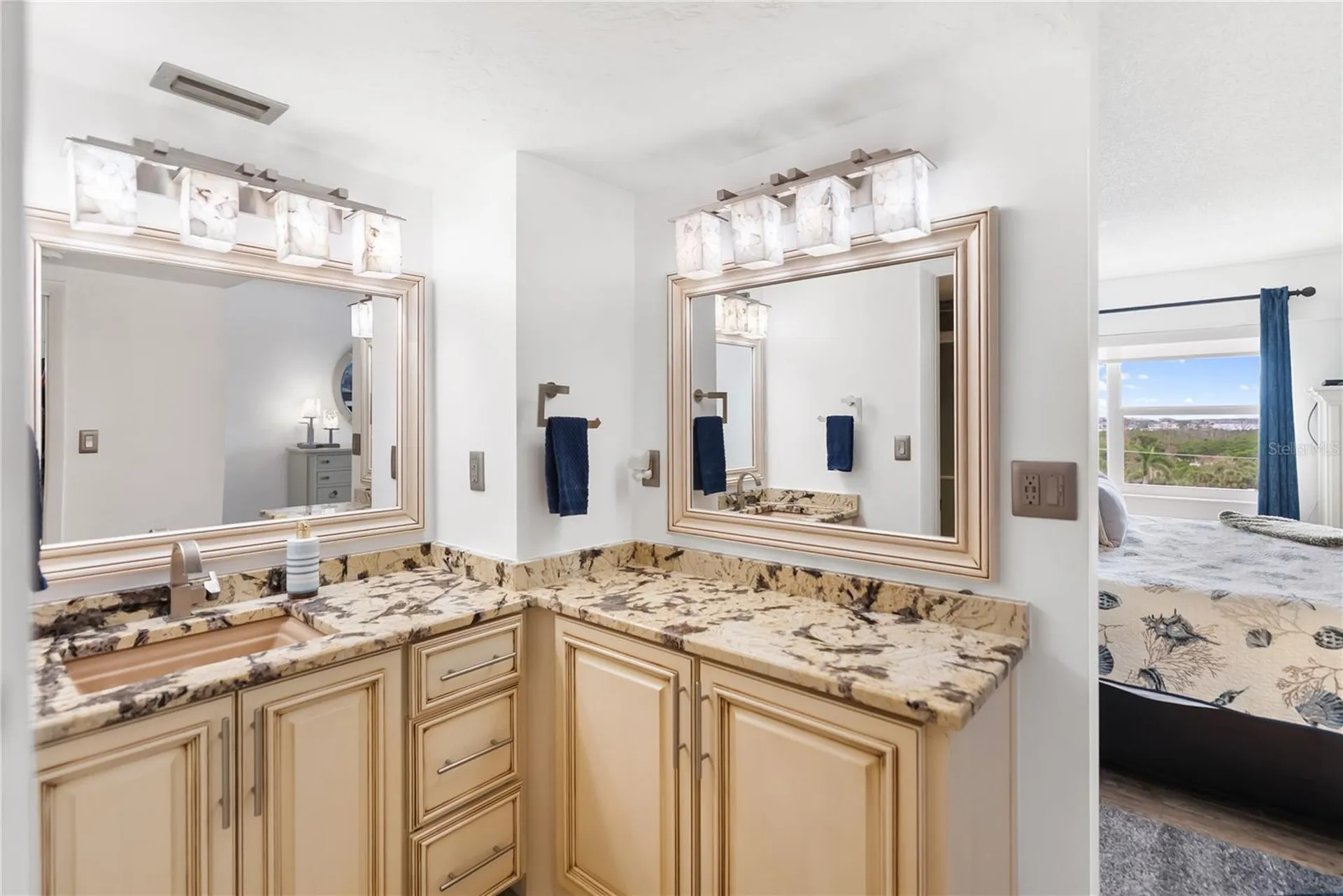 1750 Benjamin Franklin Drive Sarasota FL 34236