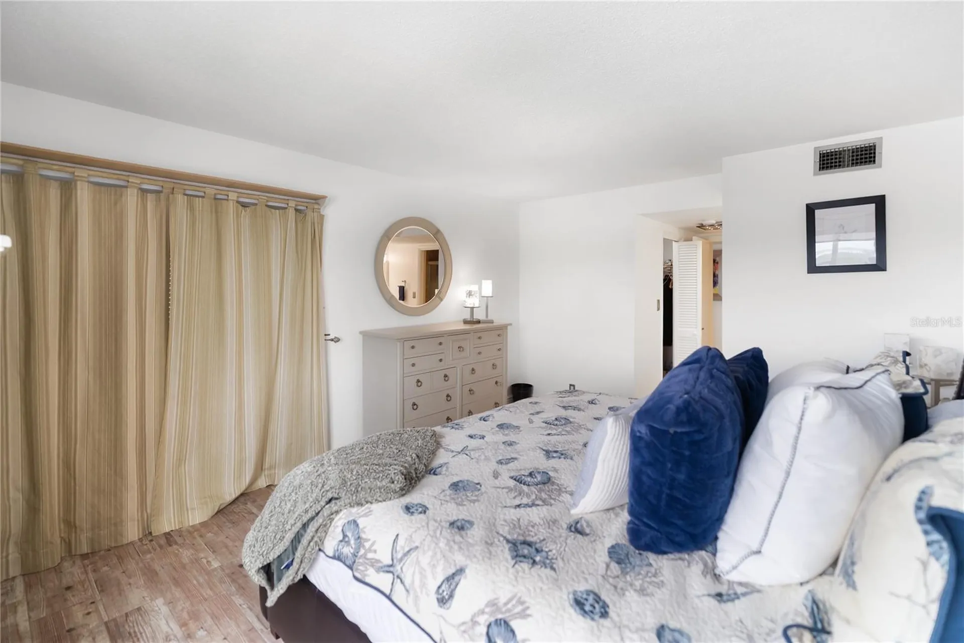 1750 Benjamin Franklin Drive Sarasota FL 34236