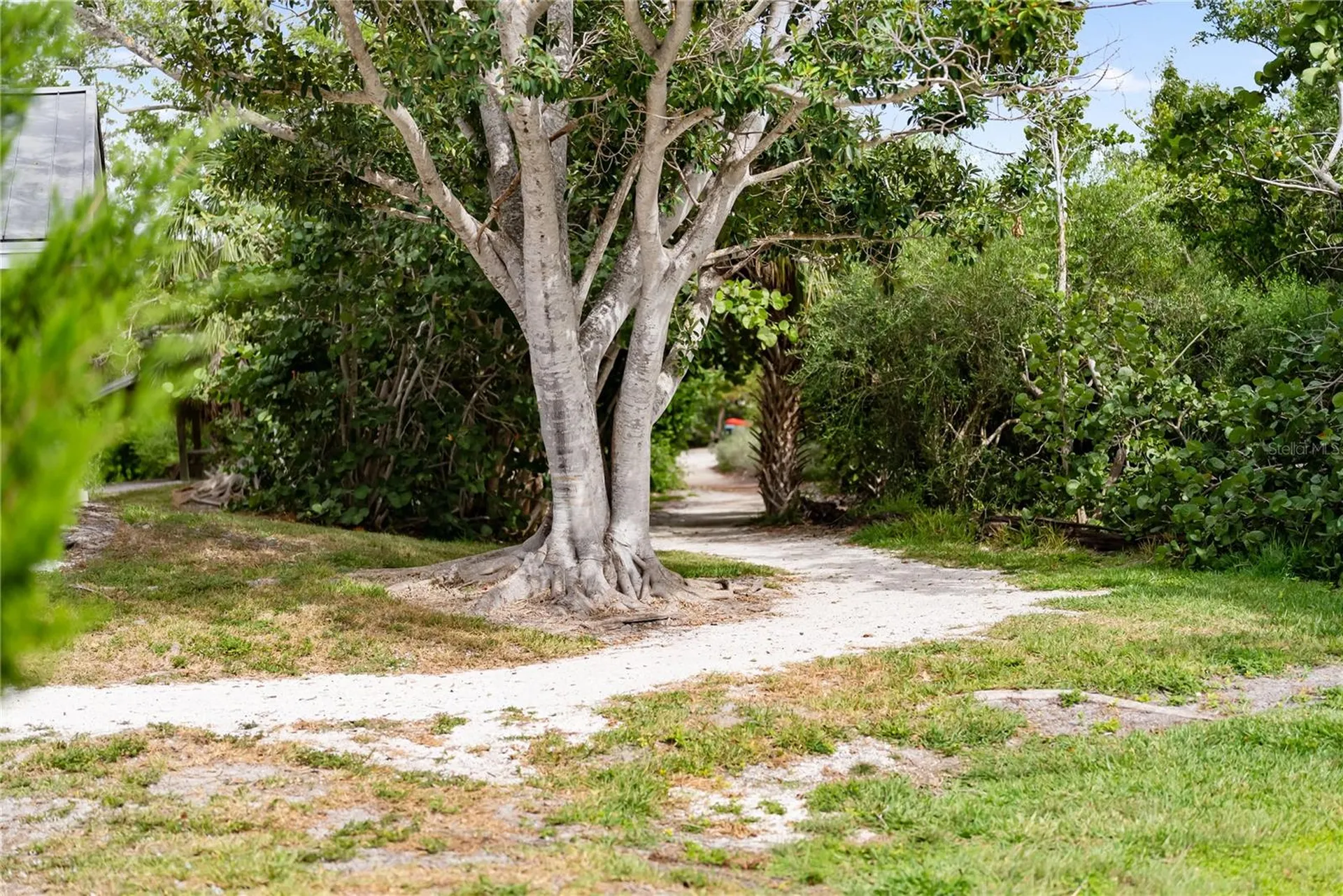 1750 Benjamin Franklin Drive Sarasota FL 34236