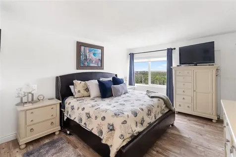 1750 Benjamin Franklin Drive Sarasota FL 34236