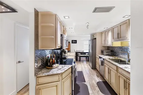 1750 Benjamin Franklin Drive Sarasota FL 34236
