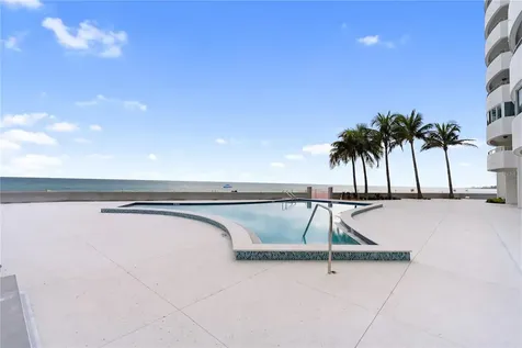 1750 Benjamin Franklin Drive Sarasota FL 34236
