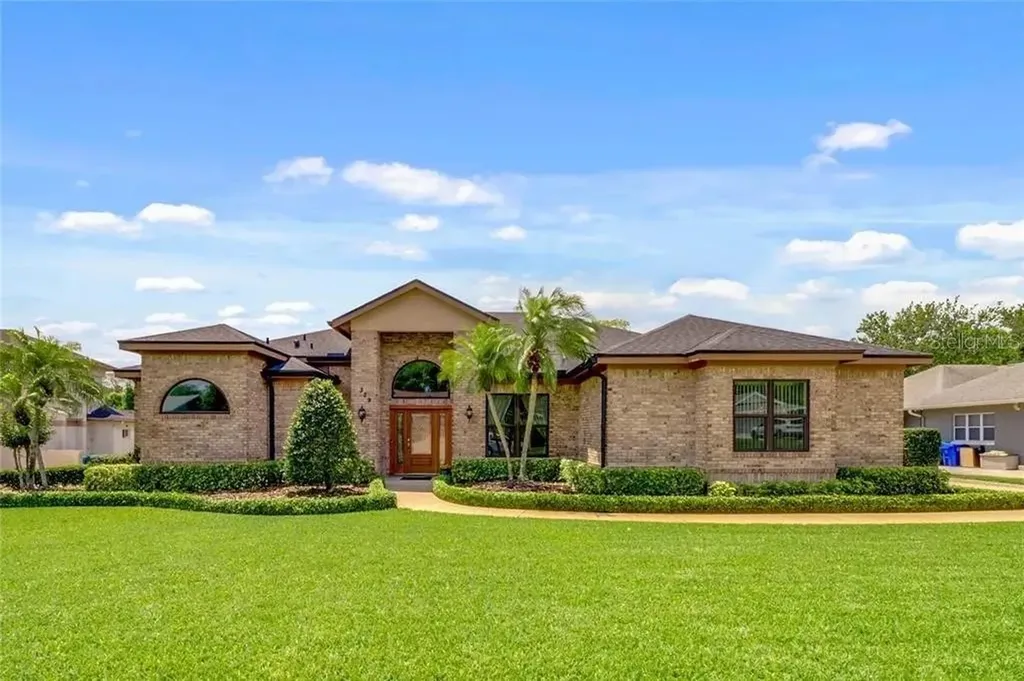 329 Sprucewood Road Lake Mary FL 32746