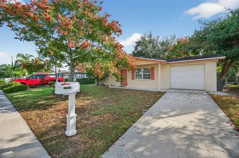 10102 Glen Moor Lane Port Richey FL 34668