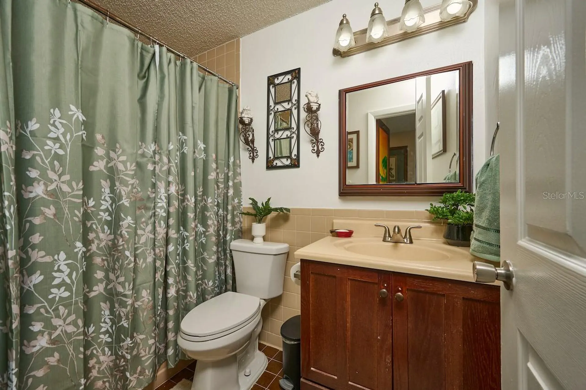 2471 Park Avenue Indian Lake Estates FL 33855