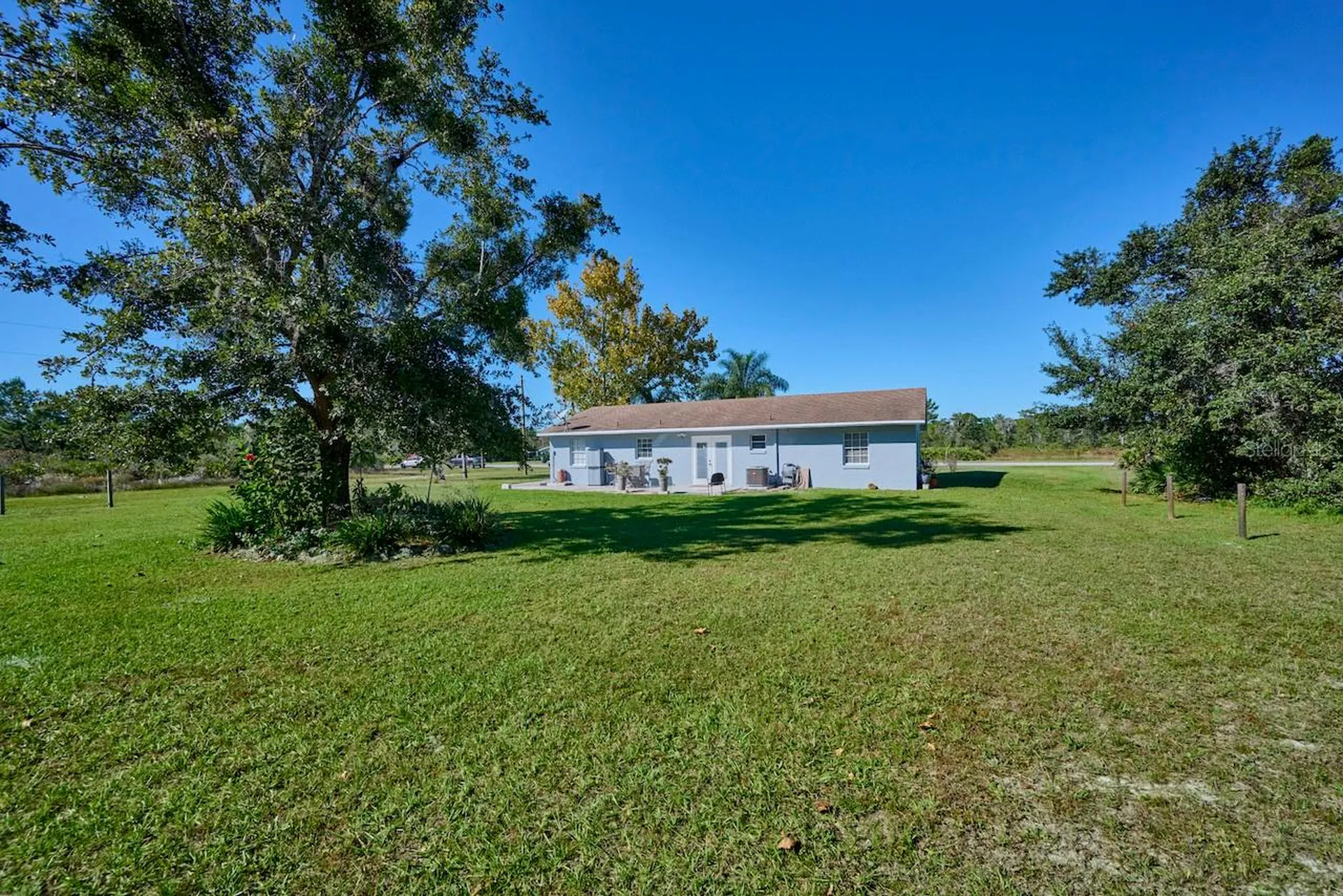 2471 Park Avenue Indian Lake Estates FL 33855
