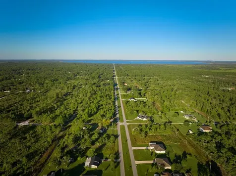 2471 Park Avenue Indian Lake Estates FL 33855
