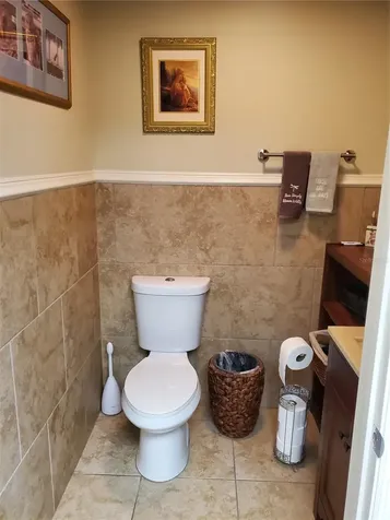 221 W State Road 434 Longwood FL 32750