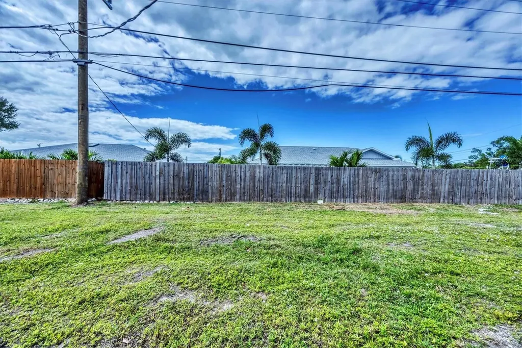 1386 Ibis Drive Englewood FL 34224