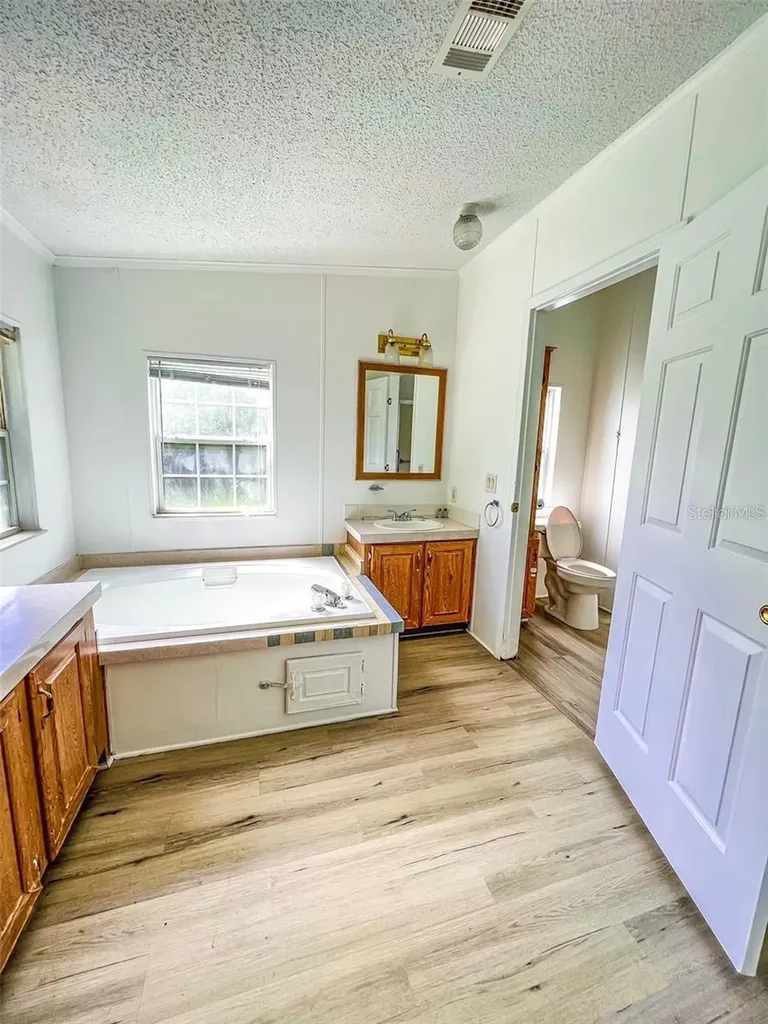 24274 NW 190th Avenue High Springs FL 32643