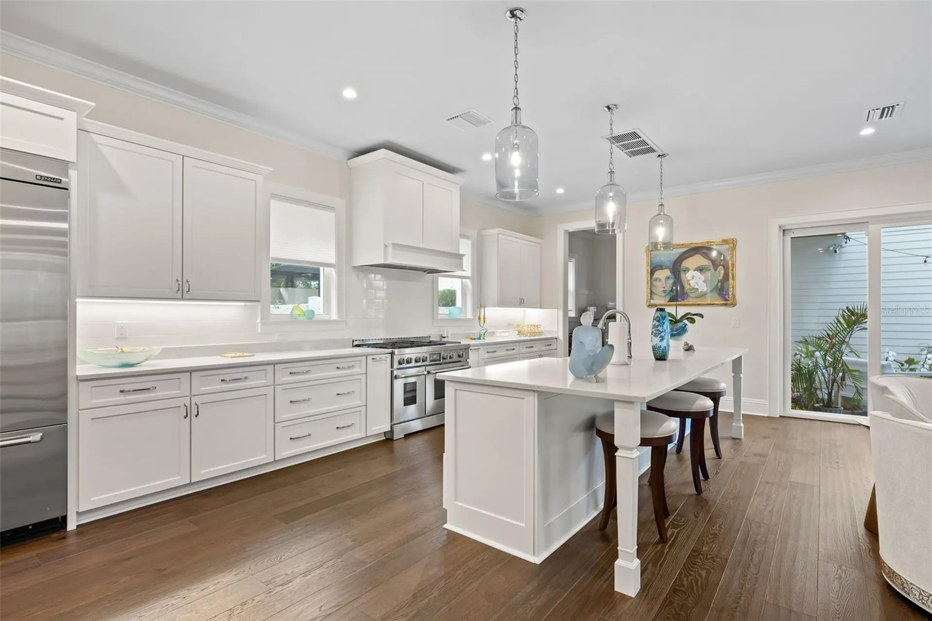 319 12th Avenue NE St Petersburg FL 33701