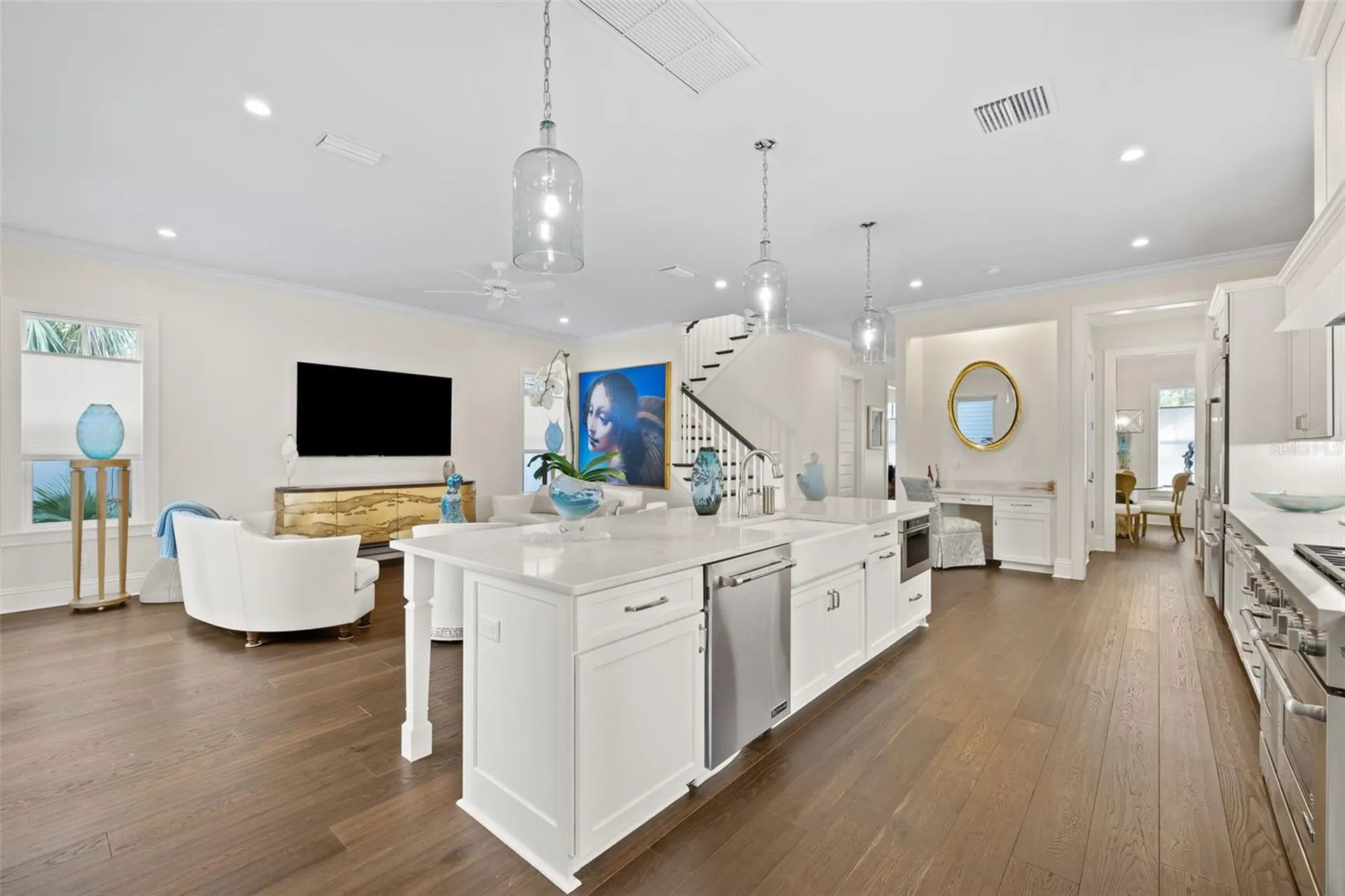 319 12th Avenue NE St Petersburg FL 33701