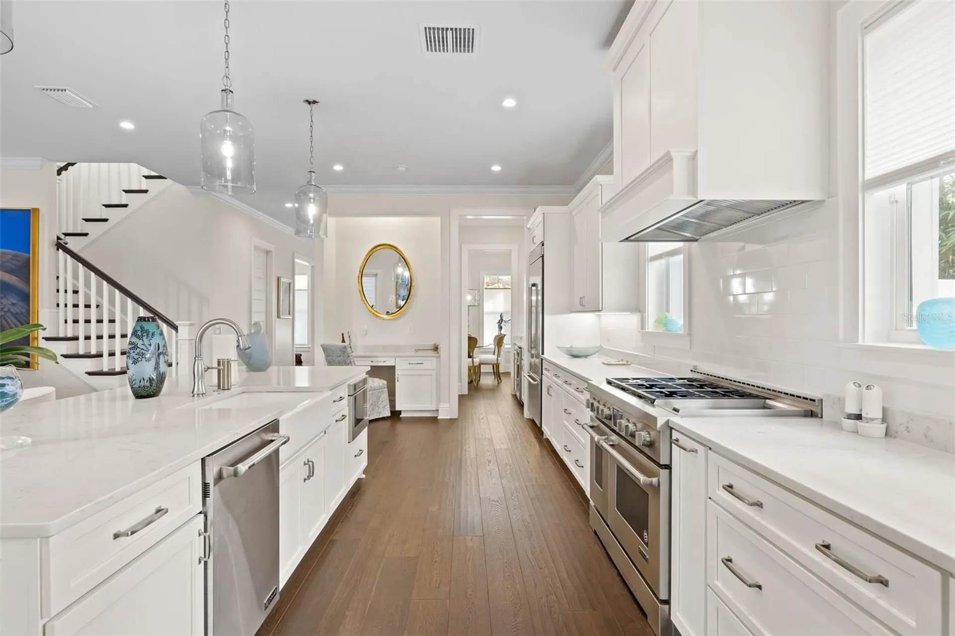 319 12th Avenue NE St Petersburg FL 33701