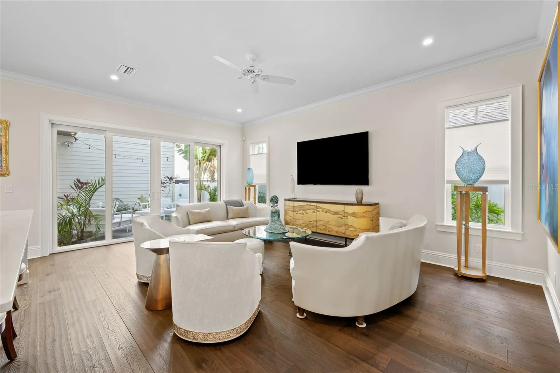 319 12th Avenue NE St Petersburg FL 33701