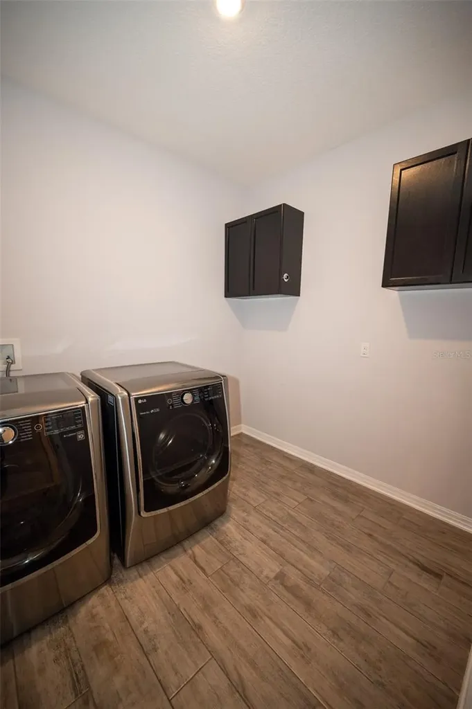 869 White Rose Way Oviedo FL 32765