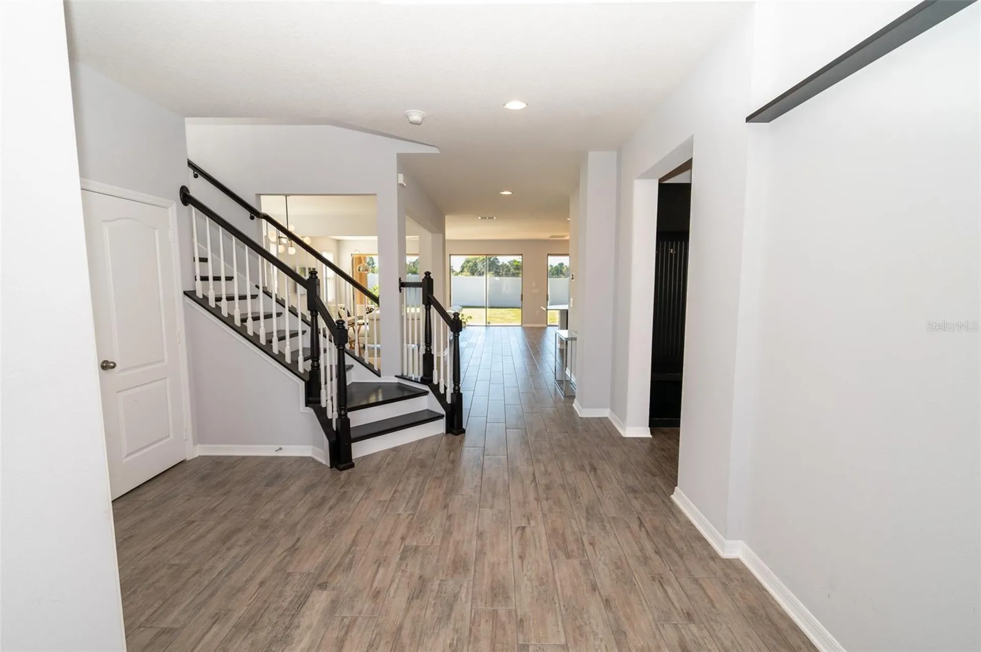 869 White Rose Way Oviedo FL 32765