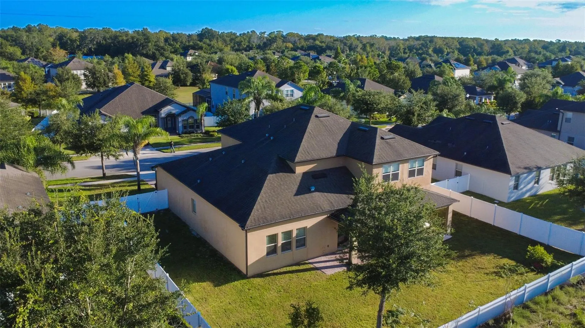 869 White Rose Way Oviedo FL 32765