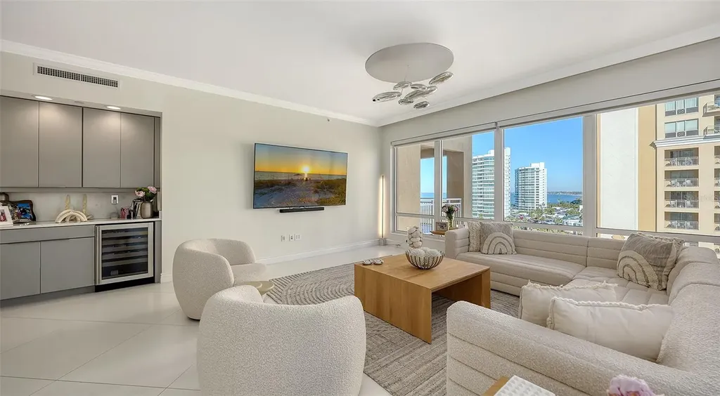 35 Watergate Drive Sarasota FL 34236
