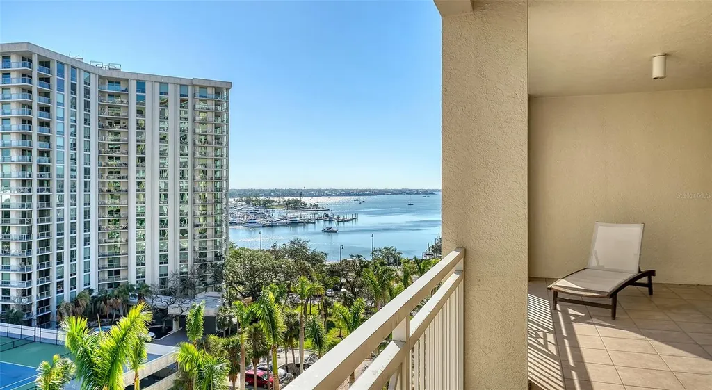 35 Watergate Drive Sarasota FL 34236