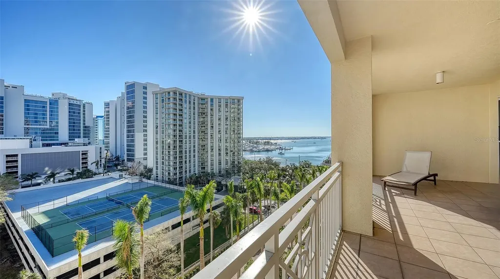35 Watergate Drive Sarasota FL 34236