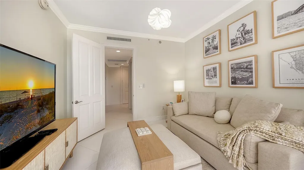 35 Watergate Drive Sarasota FL 34236