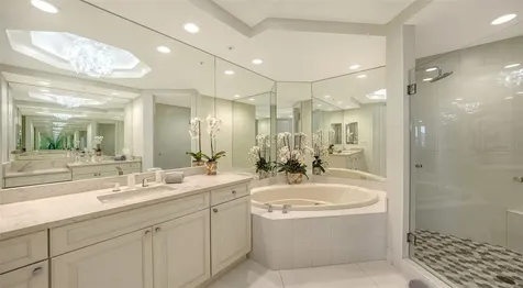 35 Watergate Drive Sarasota FL 34236
