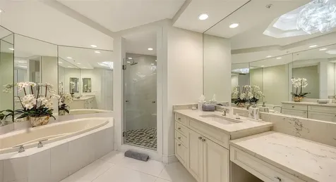 35 Watergate Drive Sarasota FL 34236
