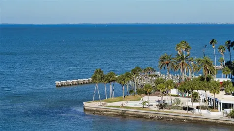 35 Watergate Drive Sarasota FL 34236