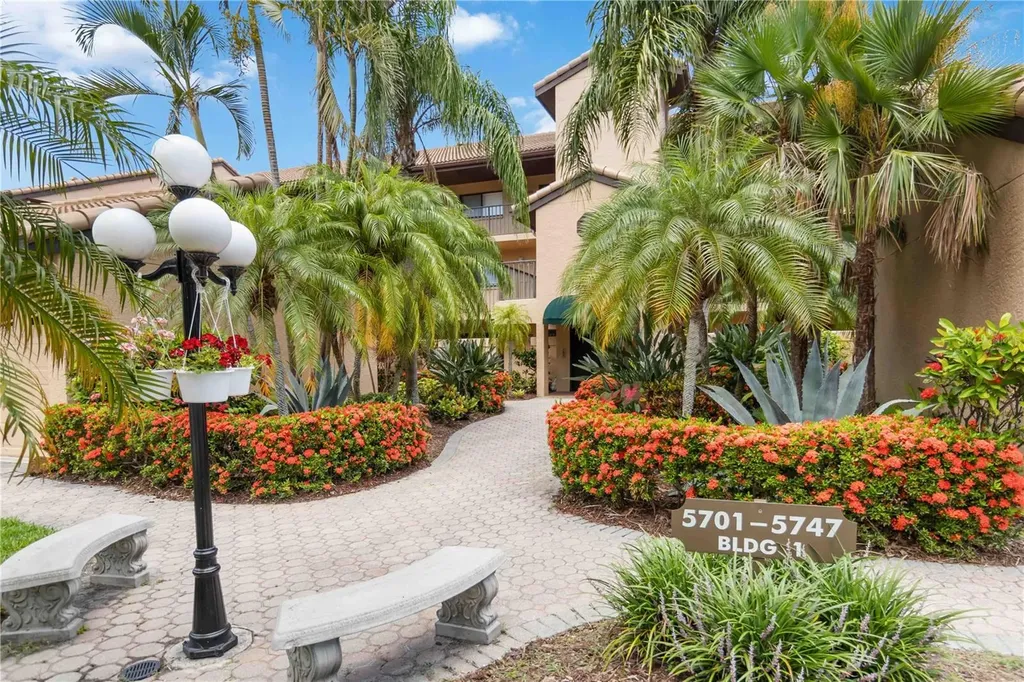 5705 Ashton Way Sarasota FL 34231