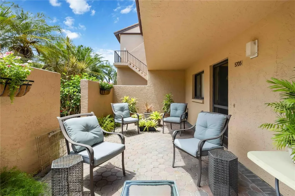 5705 Ashton Way Sarasota FL 34231