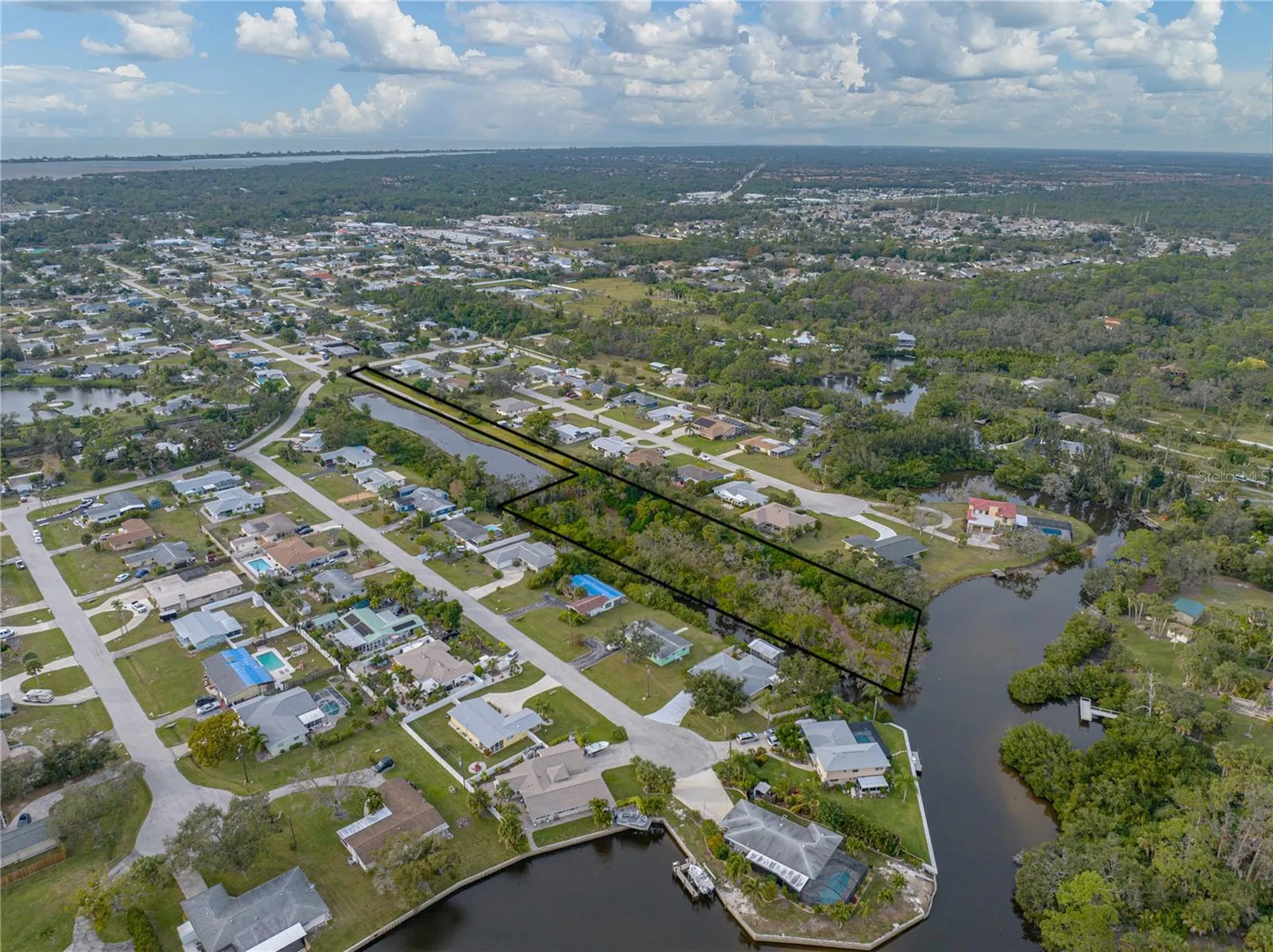 Stratford 1b Road Englewood FL 34223