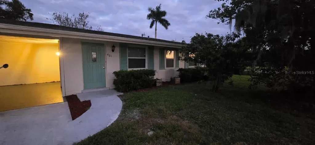 401 Skylark Lane NW Port Charlotte FL 33952