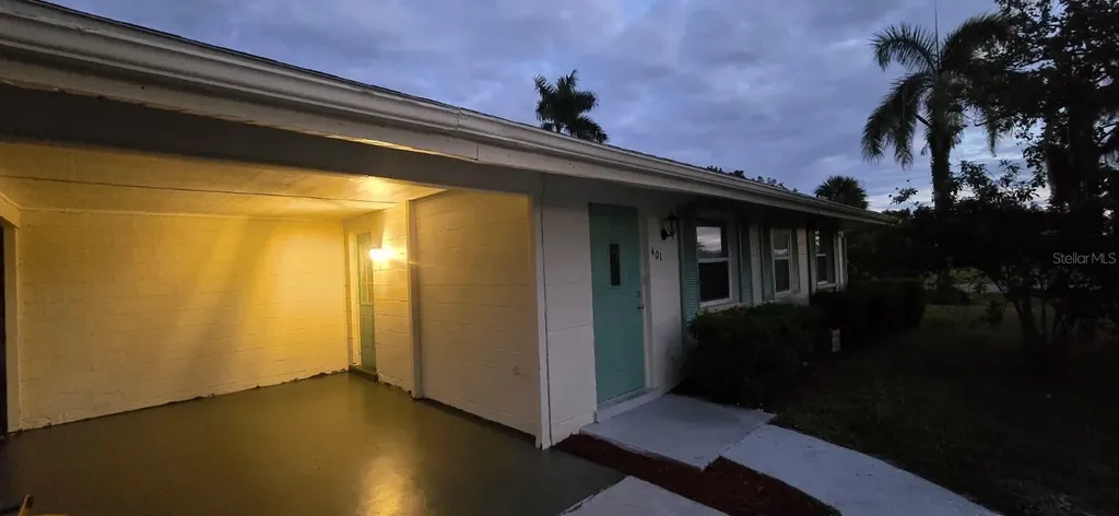 401 Skylark Lane NW Port Charlotte FL 33952
