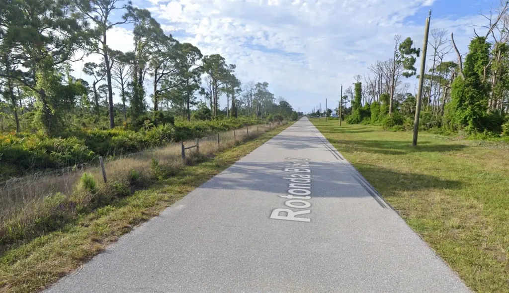 285 Rotonda Boulevard S Rotonda West FL 33947