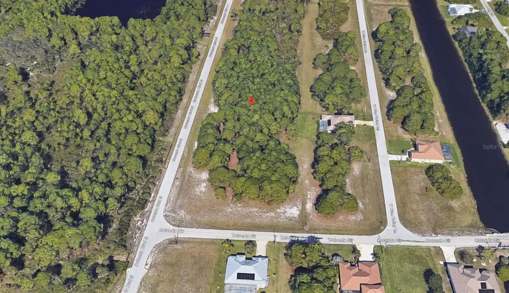 285 Rotonda Boulevard S Rotonda West FL 33947