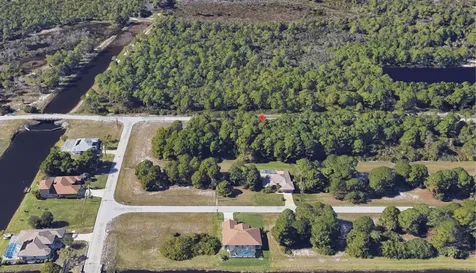 285 Rotonda Boulevard S Rotonda West FL 33947