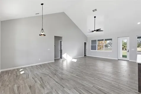 6465 Bay Shore Drive St Cloud FL 34771
