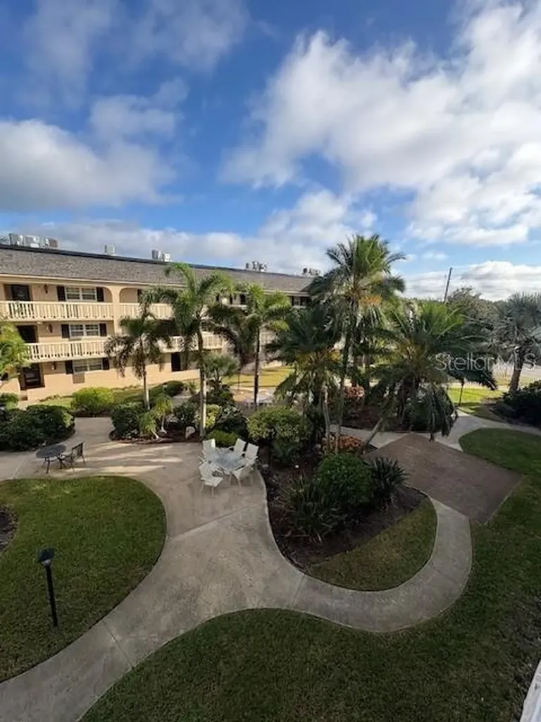 147 Bluff View Drive Belleair Bluffs FL 33770