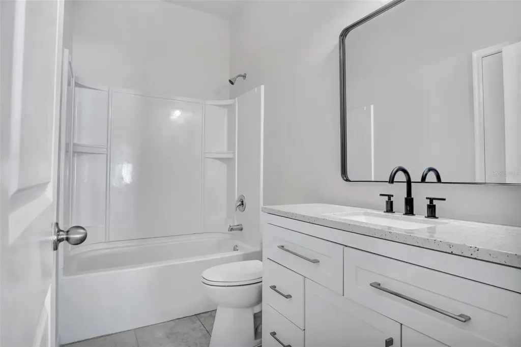 1096 Cades Cove Way Deland FL 32720