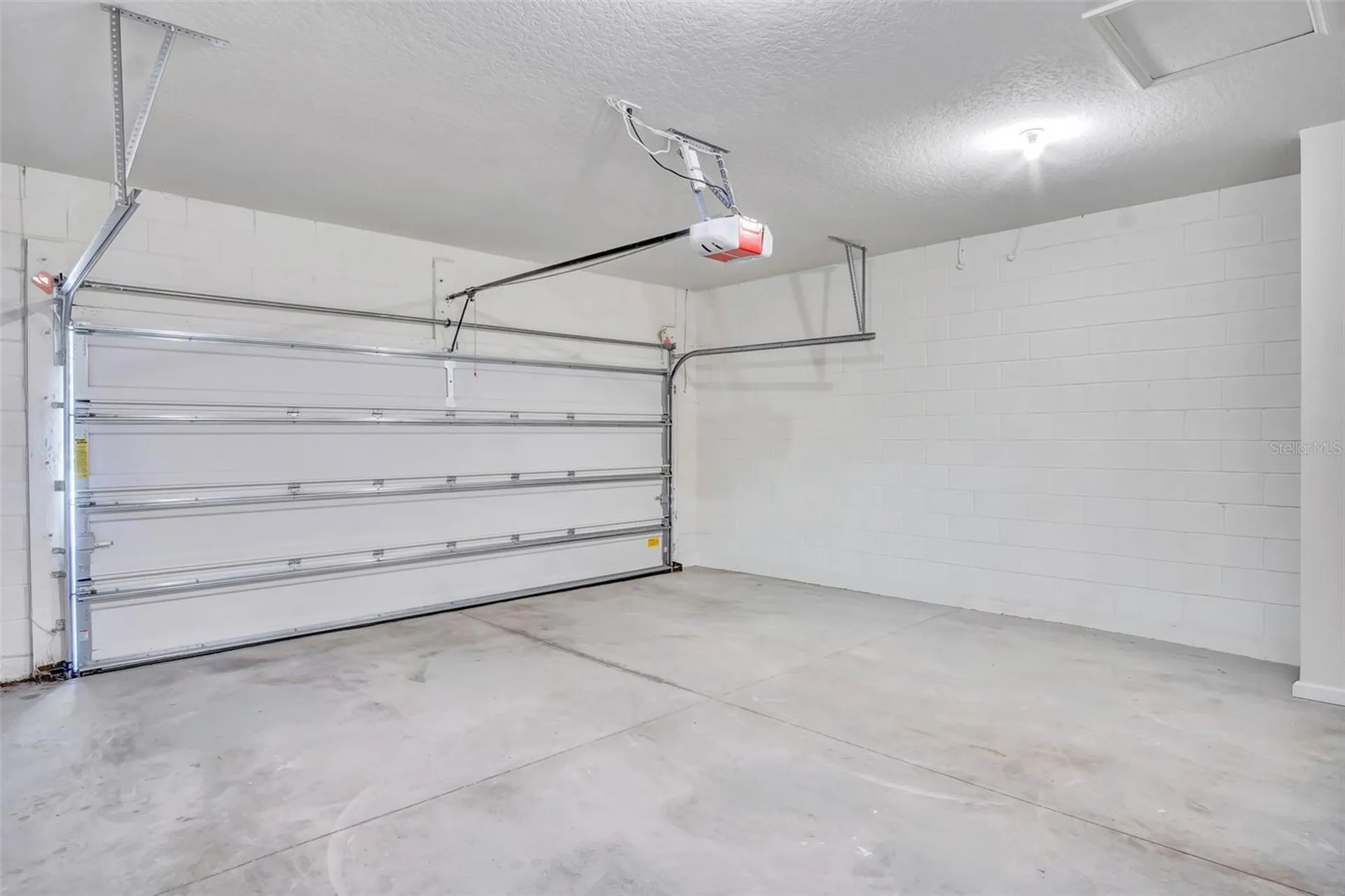 1096 Cades Cove Way Deland FL 32720