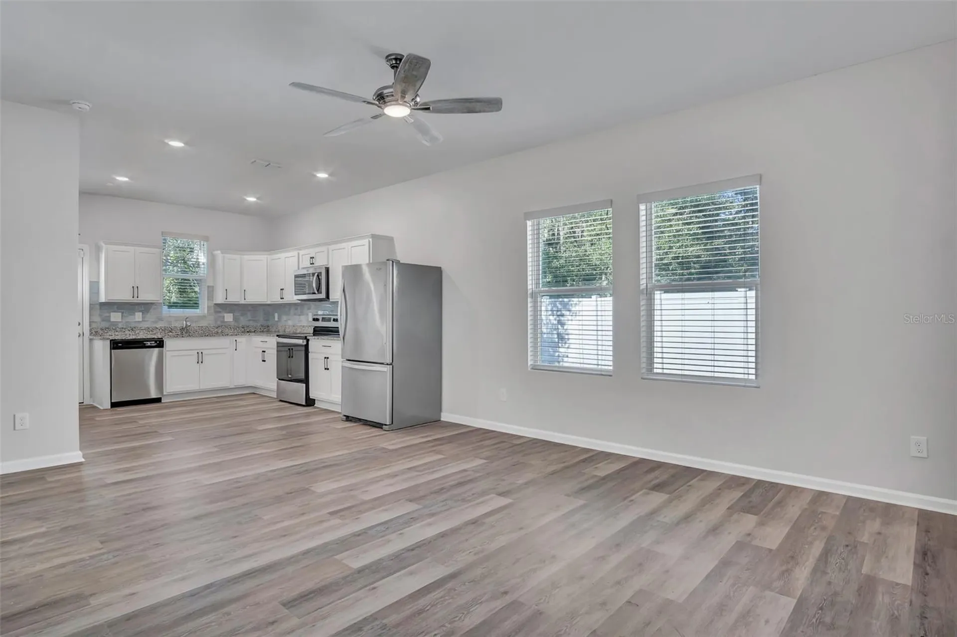 1096 Cades Cove Way Deland FL 32720