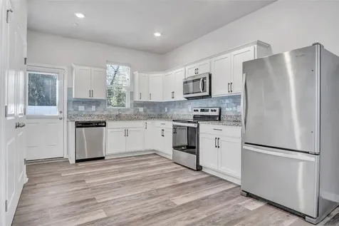 1096 Cades Cove Way Deland FL 32720